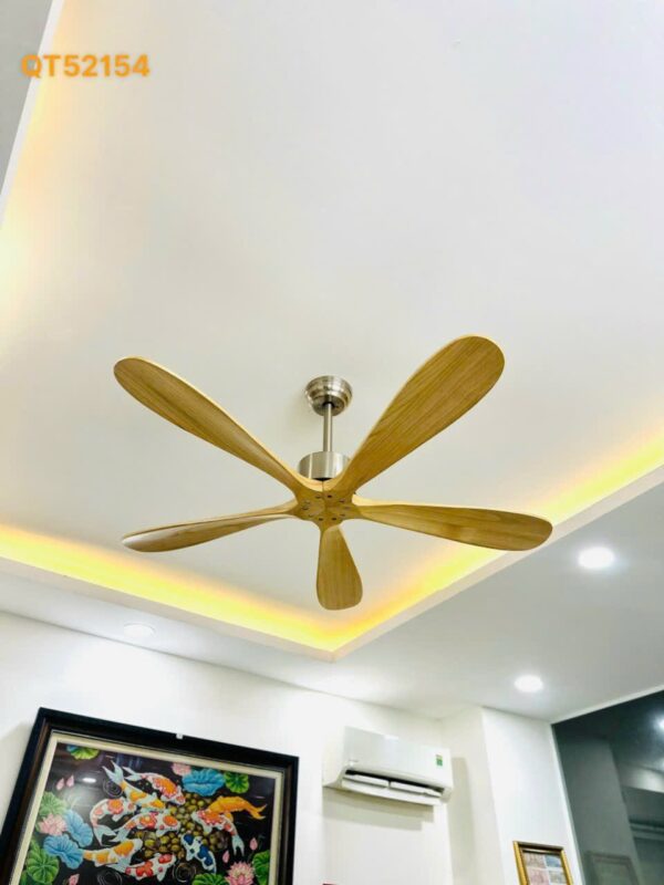 Quạt trần cánh gỗ QT52154
