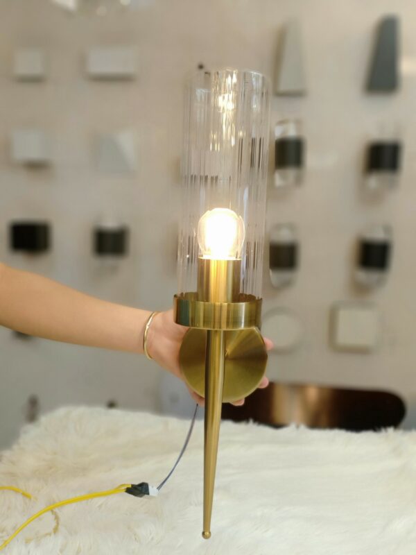 Đèn vách hiện đại VK90T1