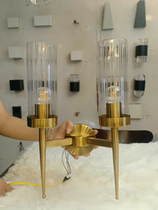 Đèn vách hiện đại VK90T2