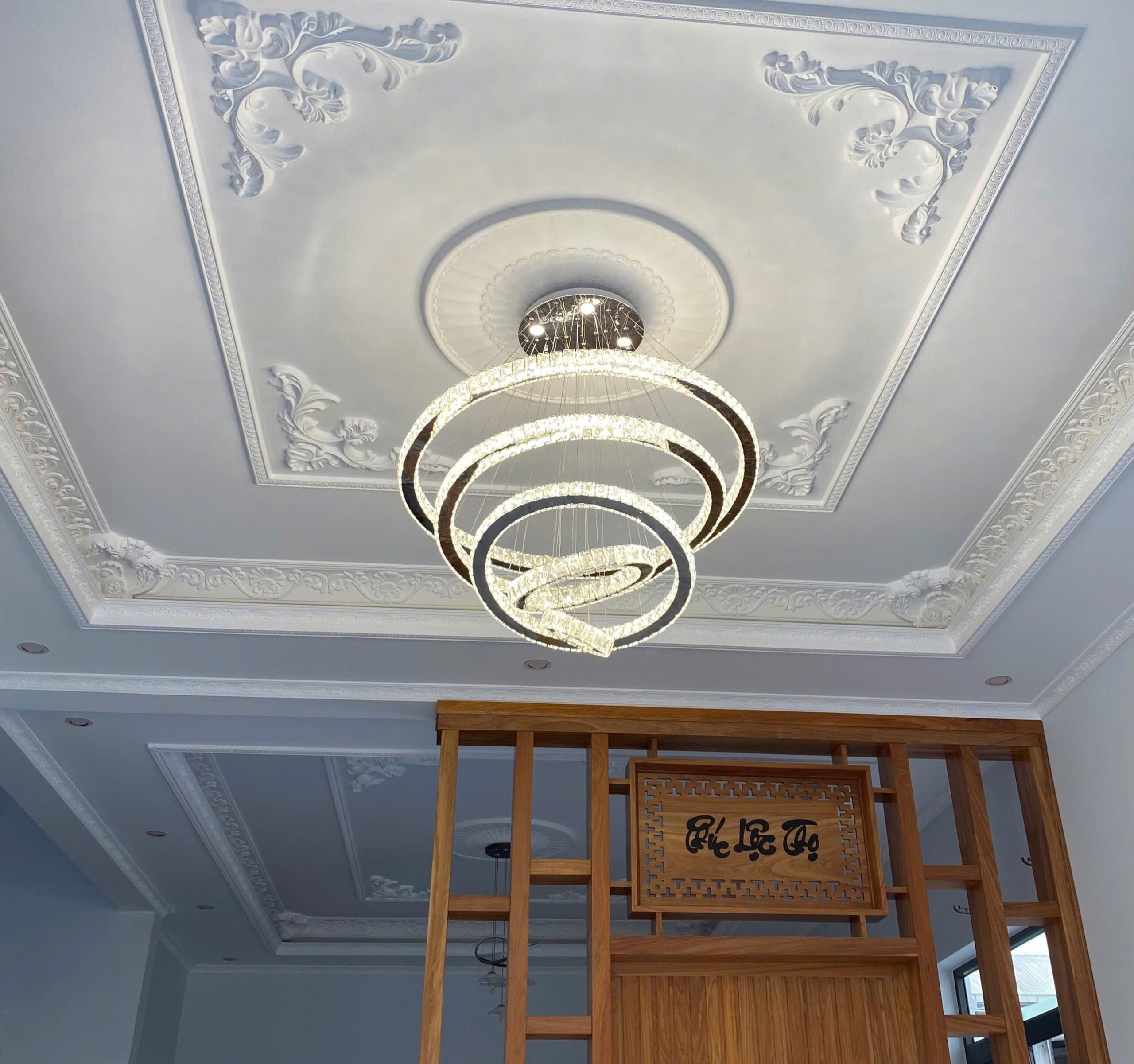 Đèn thả thông tầng THD7032 Đèn thả thông tầng THD7032