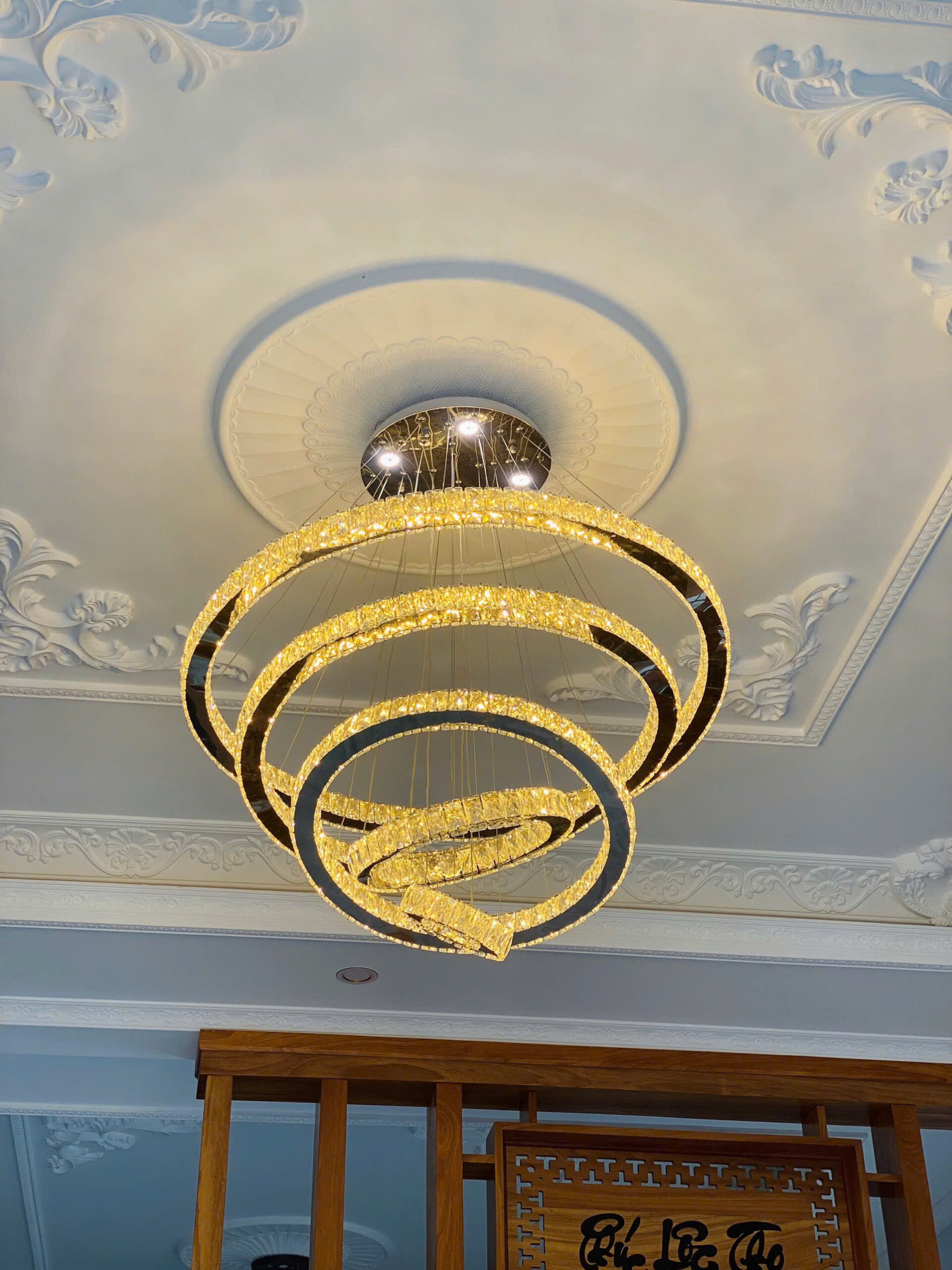 Đèn thả thông tầng THD7032 Đèn thả thông tầng THD7032