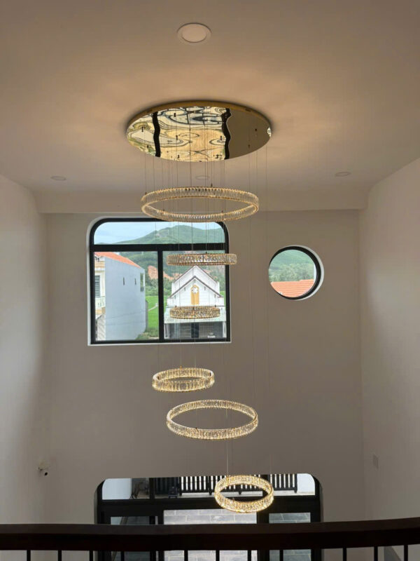 đèn trang trí nội thất của mọi nhà Đèn thả thông tầng THD7053T6