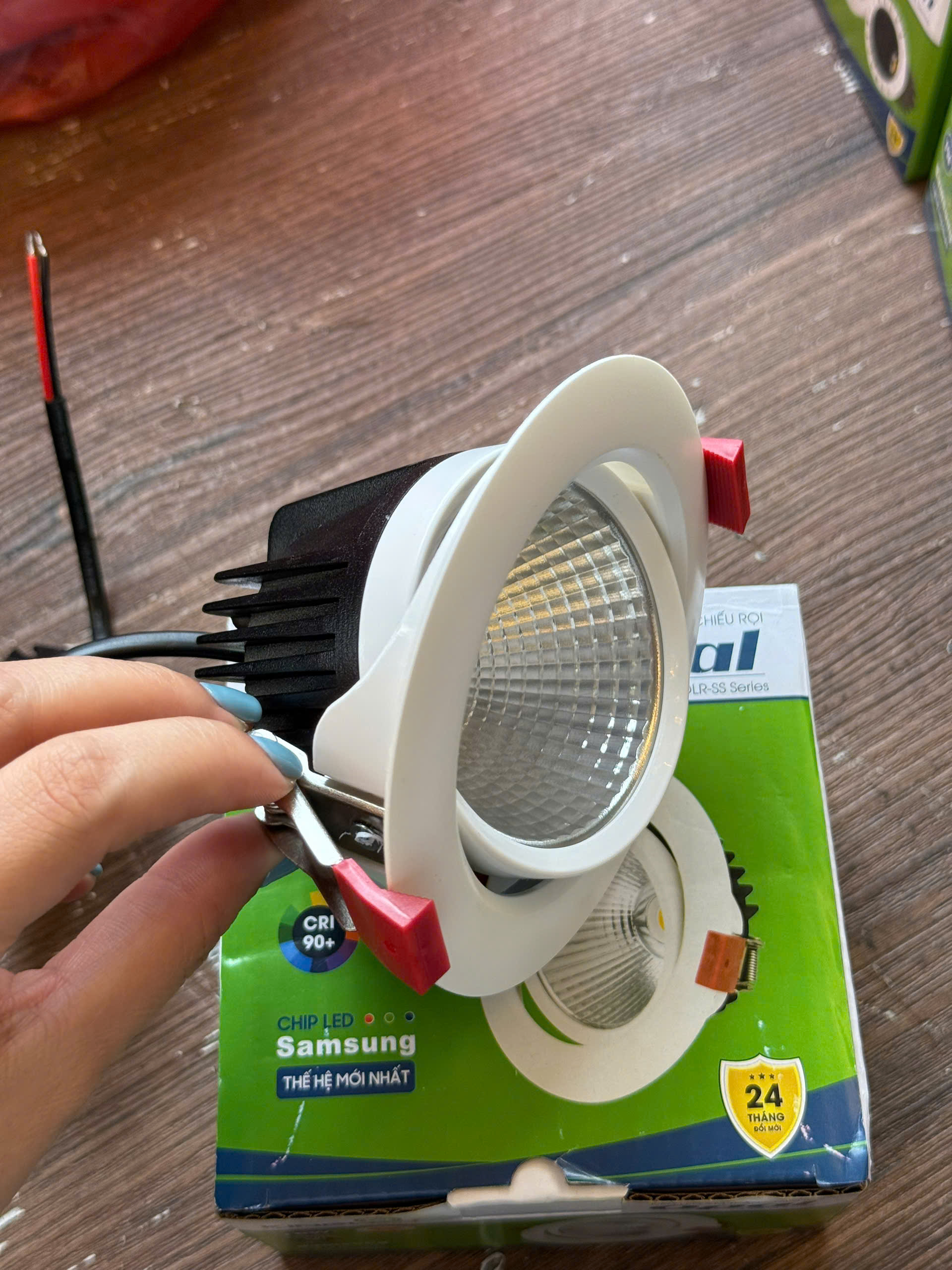 Đèn led âm trần chiếu rọi OPAL 10W Đèn led âm trần chiếu rọi OPAL 10W