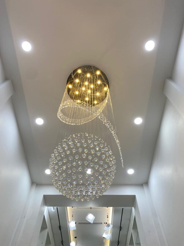 đèn trang trí nội thất của mọi nhà Đèn thả thông tầng CODE 8011