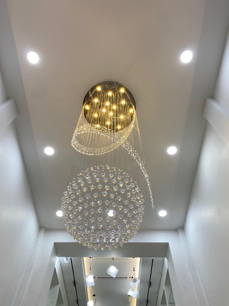 Đèn thả thông tầng CODE 8011 Đèn thả thông tầng CODE 8011