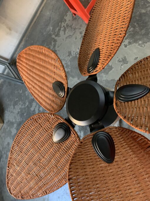Quạt trần cánh cọ QT46