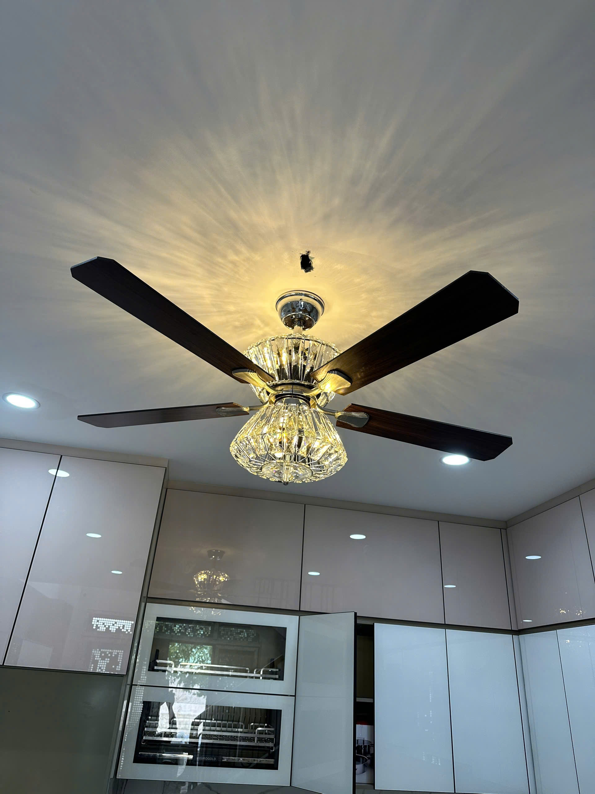 Quạt trần cánh nhựa QT45 Quạt trần cánh nhựa QT45