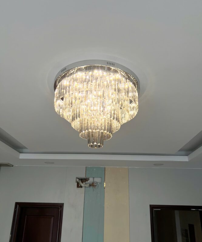 đèn trang trí nội thất của mọi nhà Đèn mâm pha lê OTPL3509