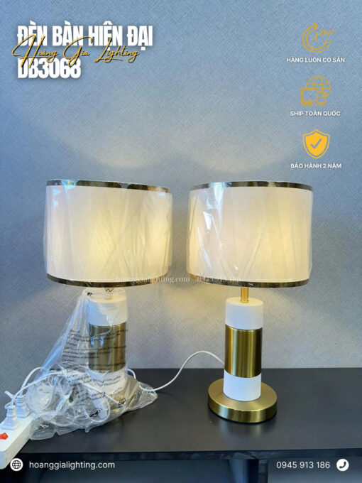 Đèn bàn hiện đại DB3068 TRẮNG
