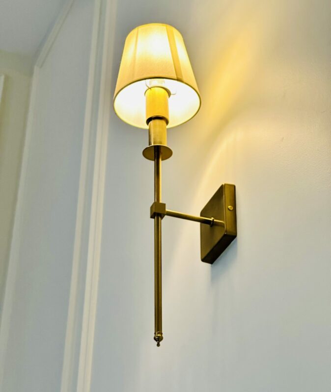 đèn trang trí nội thất của mọi nhà Đèn vách tân cổ điển VDN552 VÀNG