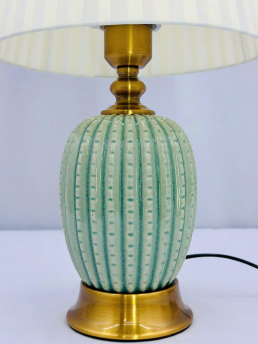 Đèn để bàn DB70