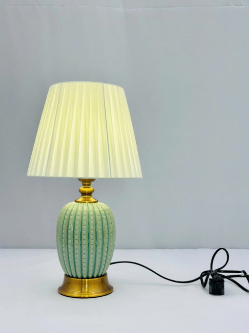 Đèn để bàn DB70