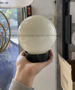 Đèn trụ cổng cầu thủy tinh đục đế bằng Ø130