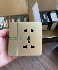Công tắc ổ cắm UTEN Q7