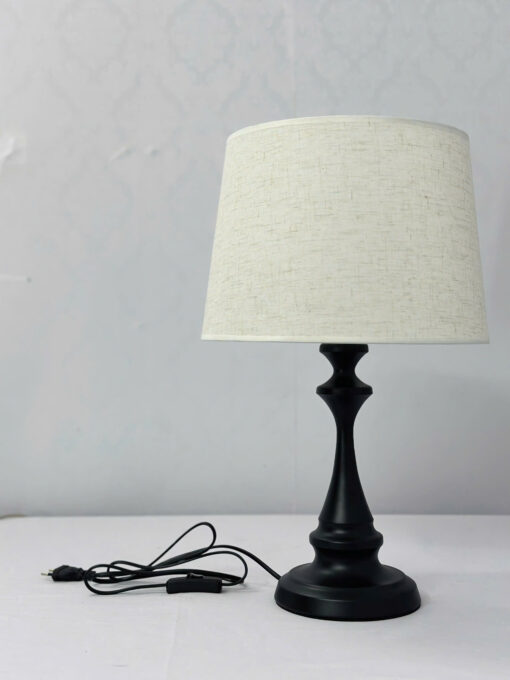 Đèn để bàn DB376