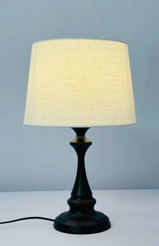 Đèn để bàn DB376