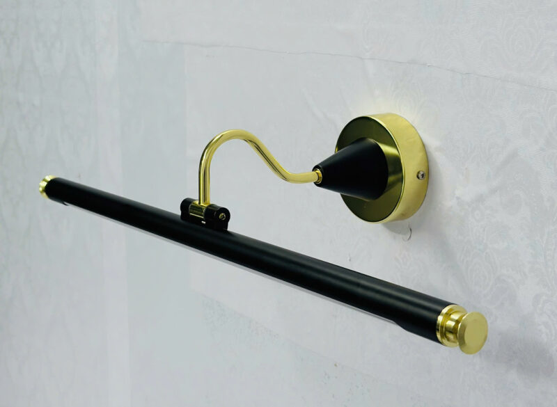 đèn trang trí nội thất của mọi nhà Đèn soi tranh soi gương RT6038T58