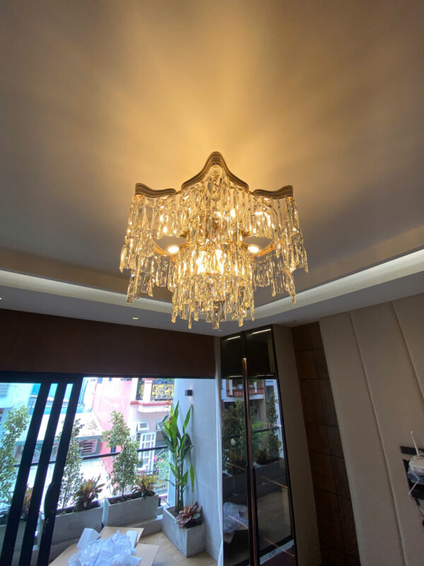 đèn trang trí nội thất của mọi nhà Đèn thả pha lê TPL1213T600