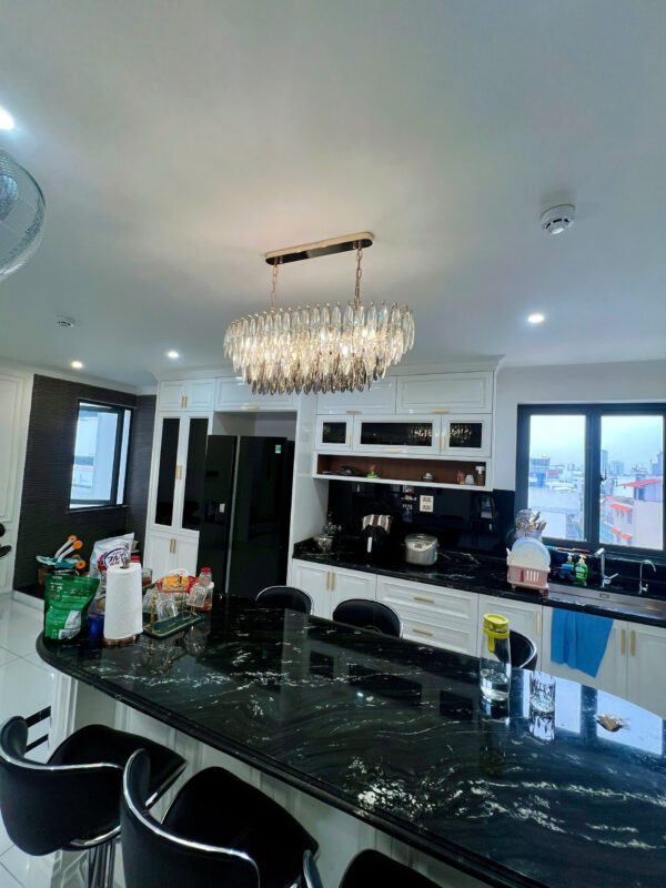 đèn trang trí nội thất của mọi nhà Đèn thả pha lê TPL8163T900