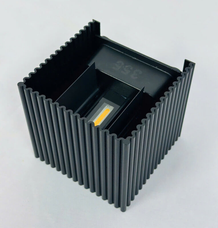 Đèn vách 2 đầu VNT2215D