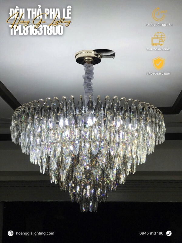 đèn trang trí nội thất của mọi nhà Đèn thả pha lê TPL8163T800