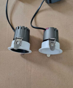 đèn trang trí nội thất của mọi nhà Đèn led âm trần rọi chóa sâu ZIRCON có viền