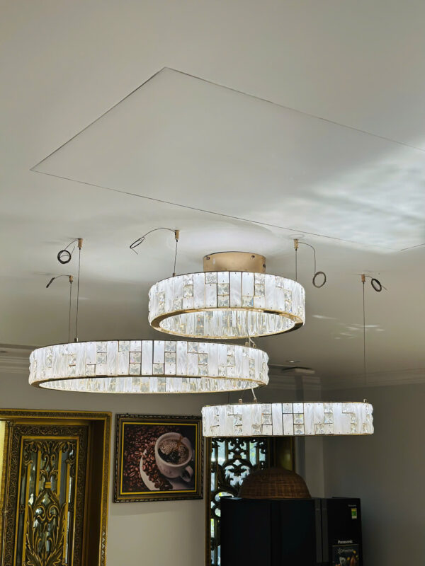 đèn trang trí nội thất của mọi nhà Đèn thả pha lê THD876T3