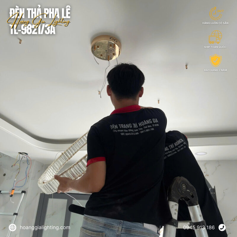 đèn trang trí nội thất của mọi nhà Đèn thả pha lê TL-9821/3A