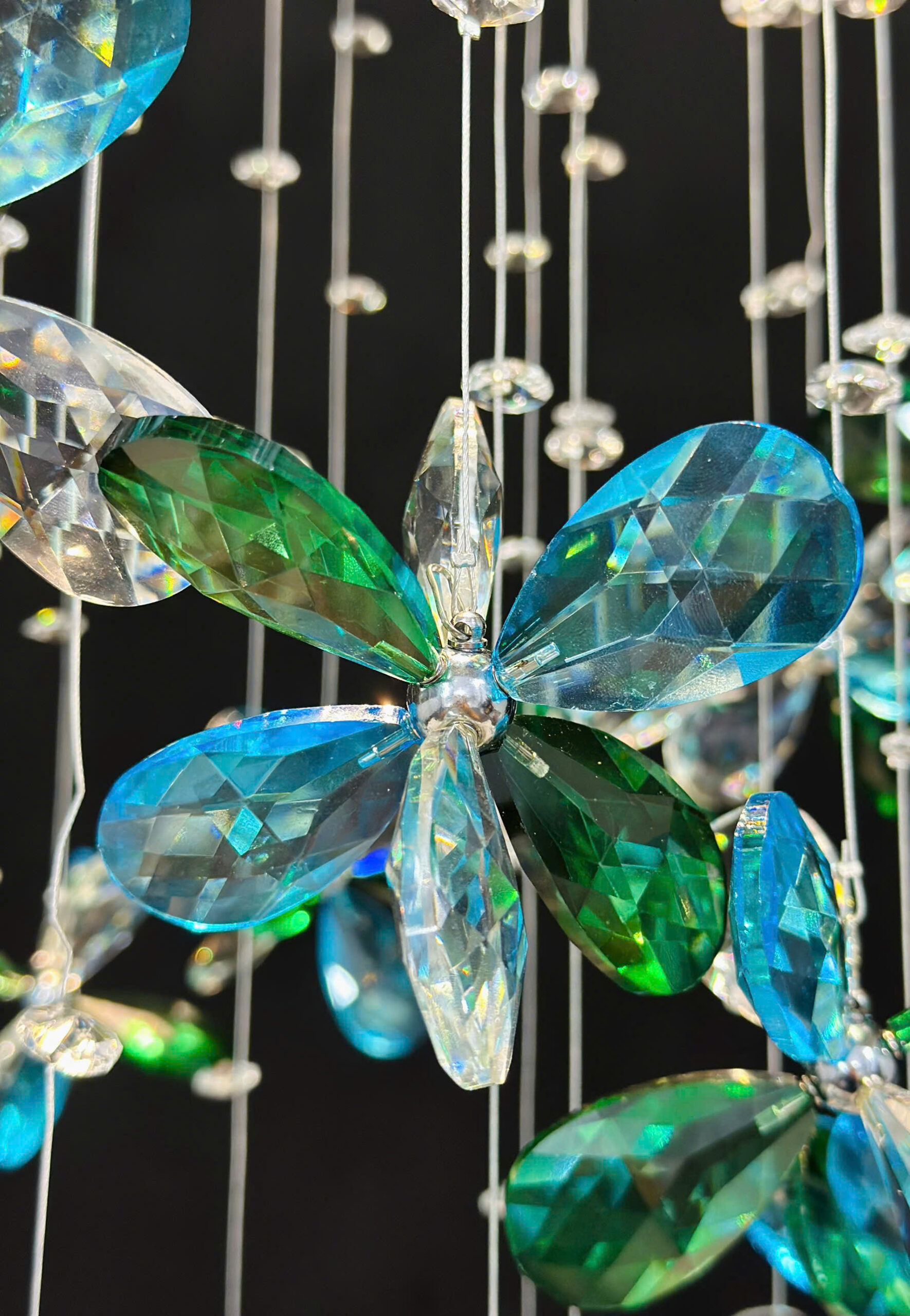 Đèn thả thông tầng THD025T800 Đèn thả thông tầng THD025T800