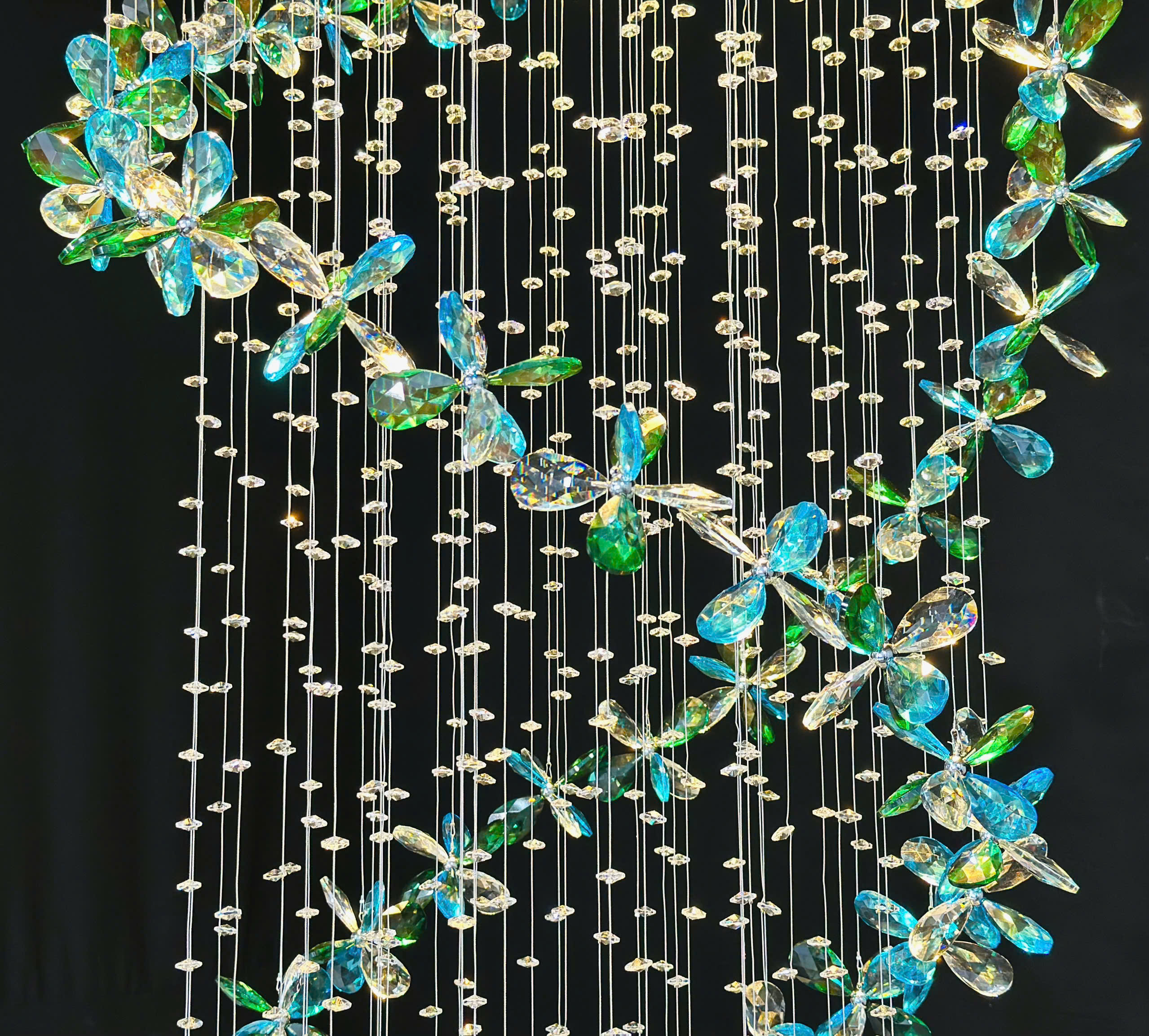 z7297670709607_9b97da96ecĐèn thả thông tầng THD025T800 Đèn thả thông tầng THD025T800