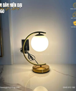 Đèn bàn hiện đại DB60
