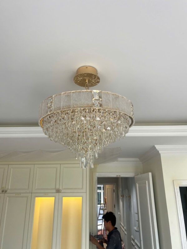 đèn trang trí nội thất của mọi nhà Đèn thả pha lê TPL326T800