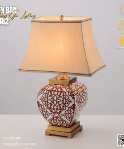 Đèn bàn hiện đại DB82